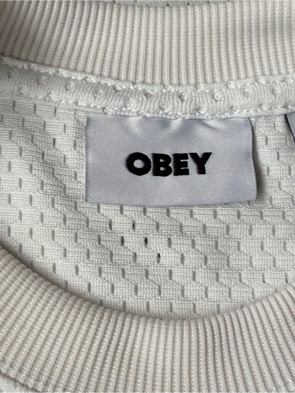 Obey White 'Curious Feeling' Graphic Mens mesh Tee - Picture 2 of 2